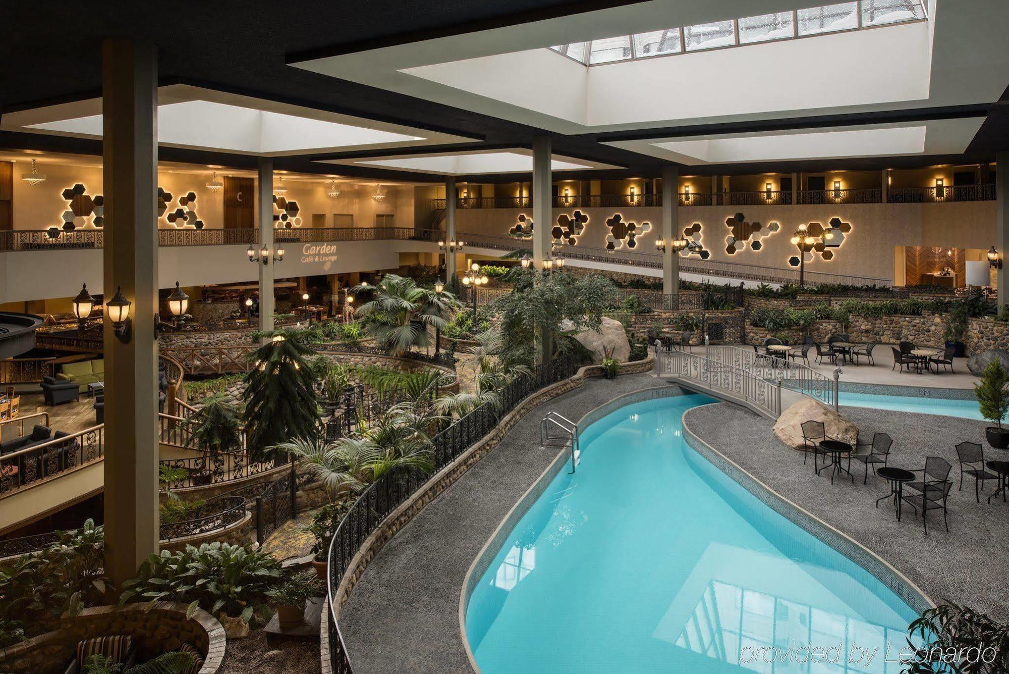 Saskatoon Inn & Conference Centre Exterior photo